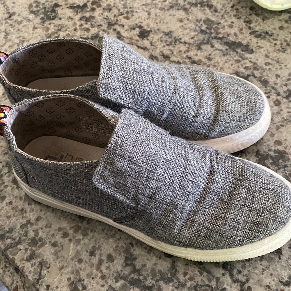 Hey dude shoes